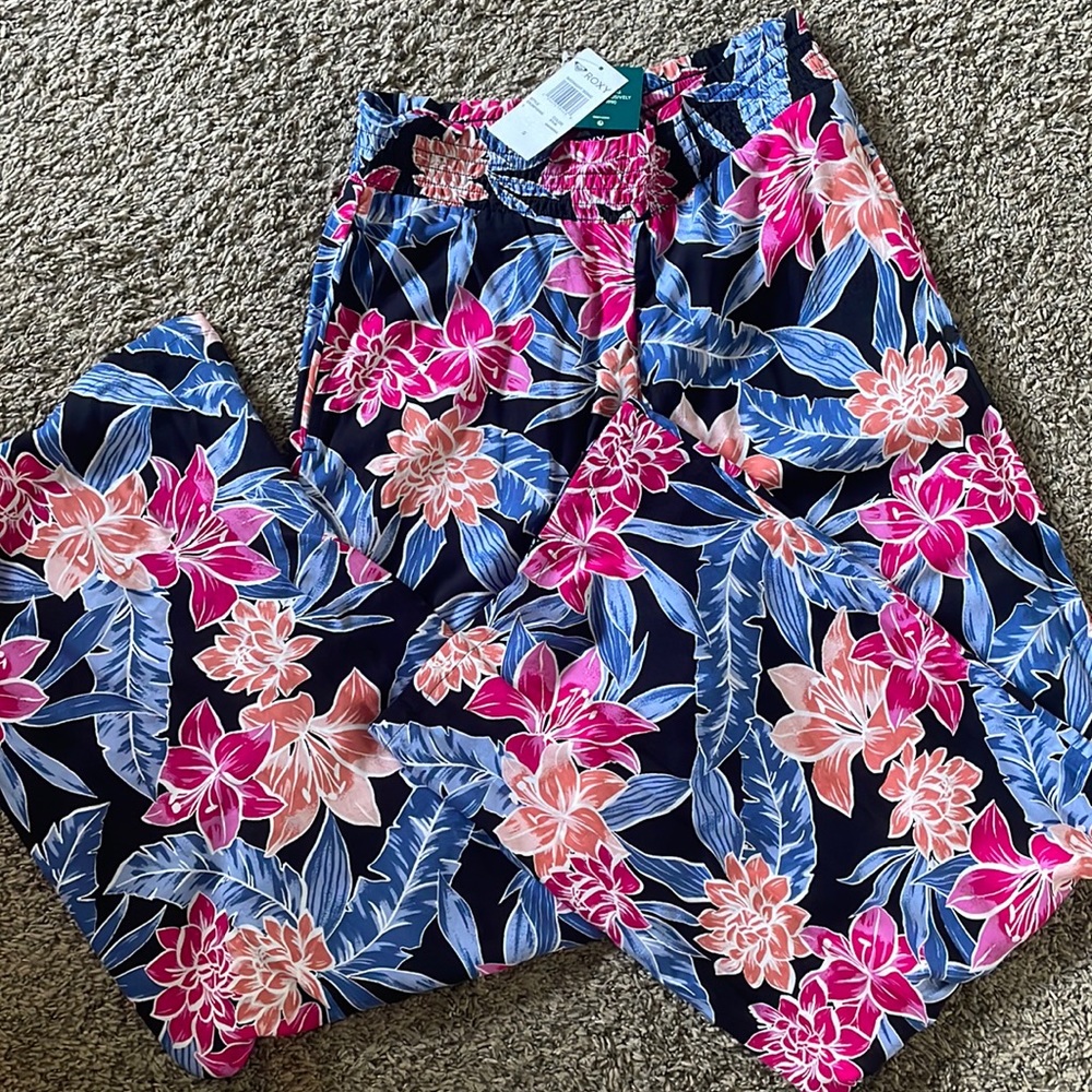 Roxy pants